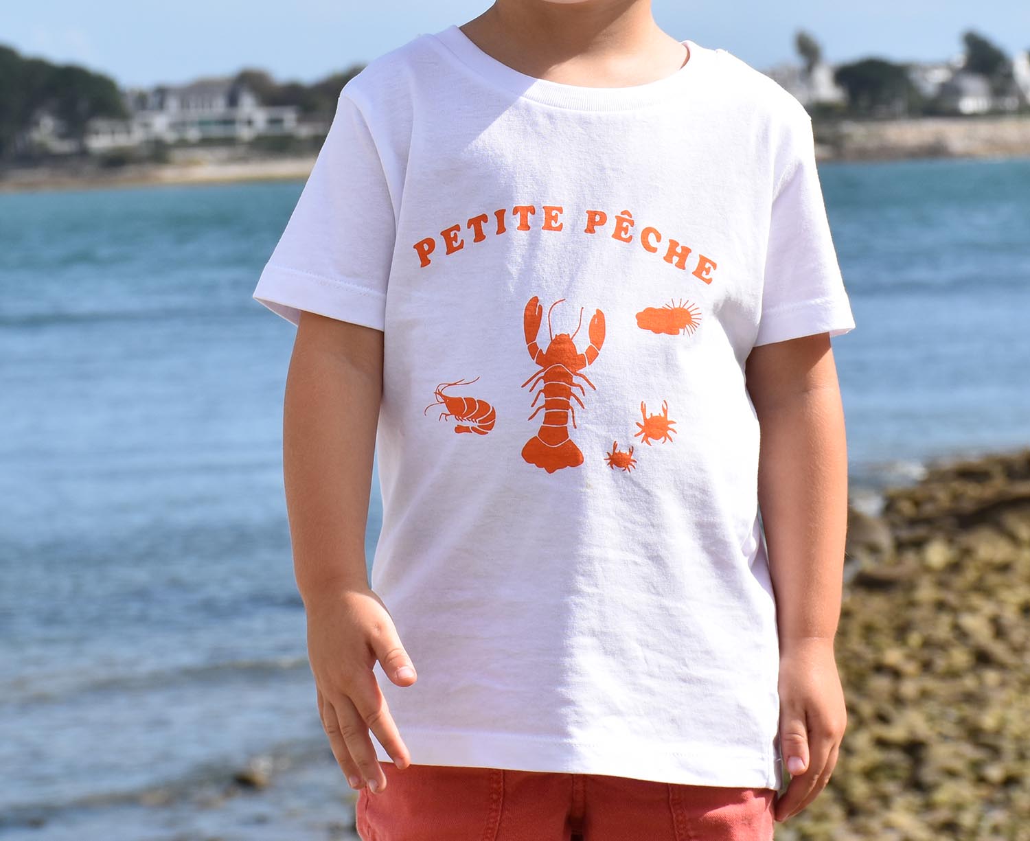 T-Shirt Garçon blanc, petite pêche orange