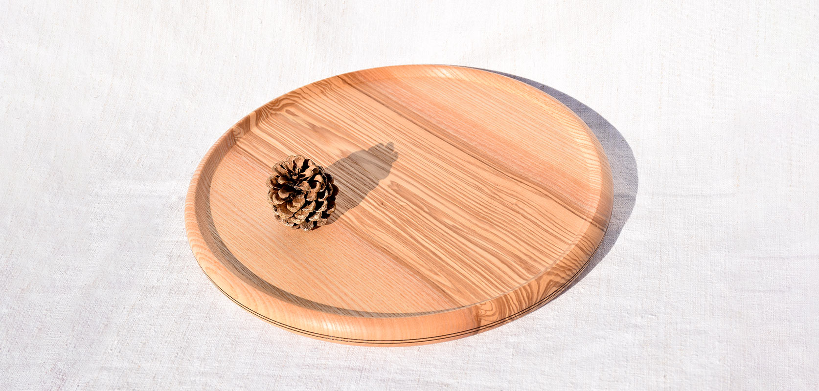 Plateau en bois brut de Bretagne