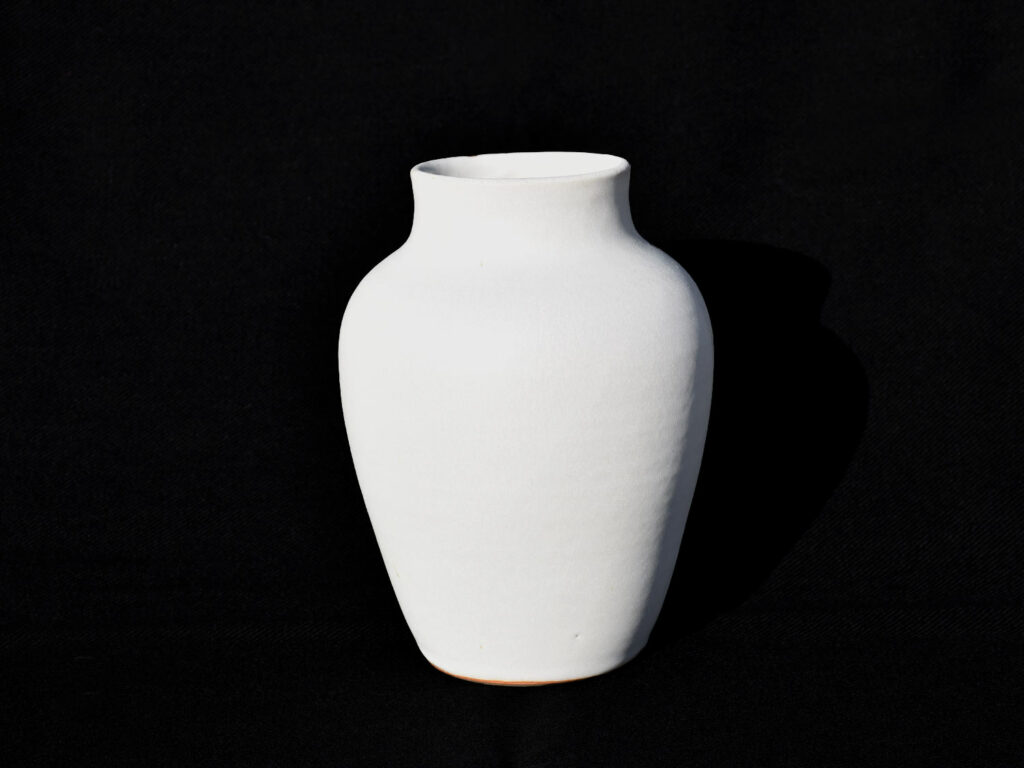 Vase blanc en grès