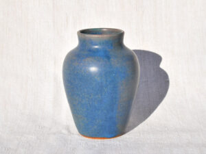 Vase bleu en grès
